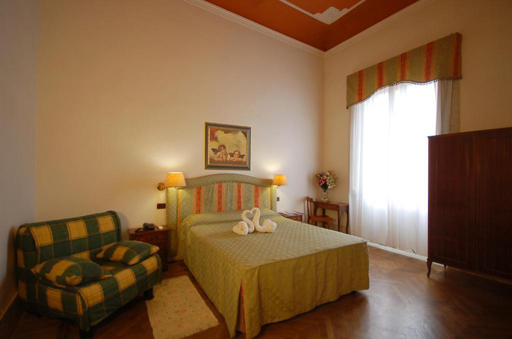 Hotel Ely Виареджо Номер фото