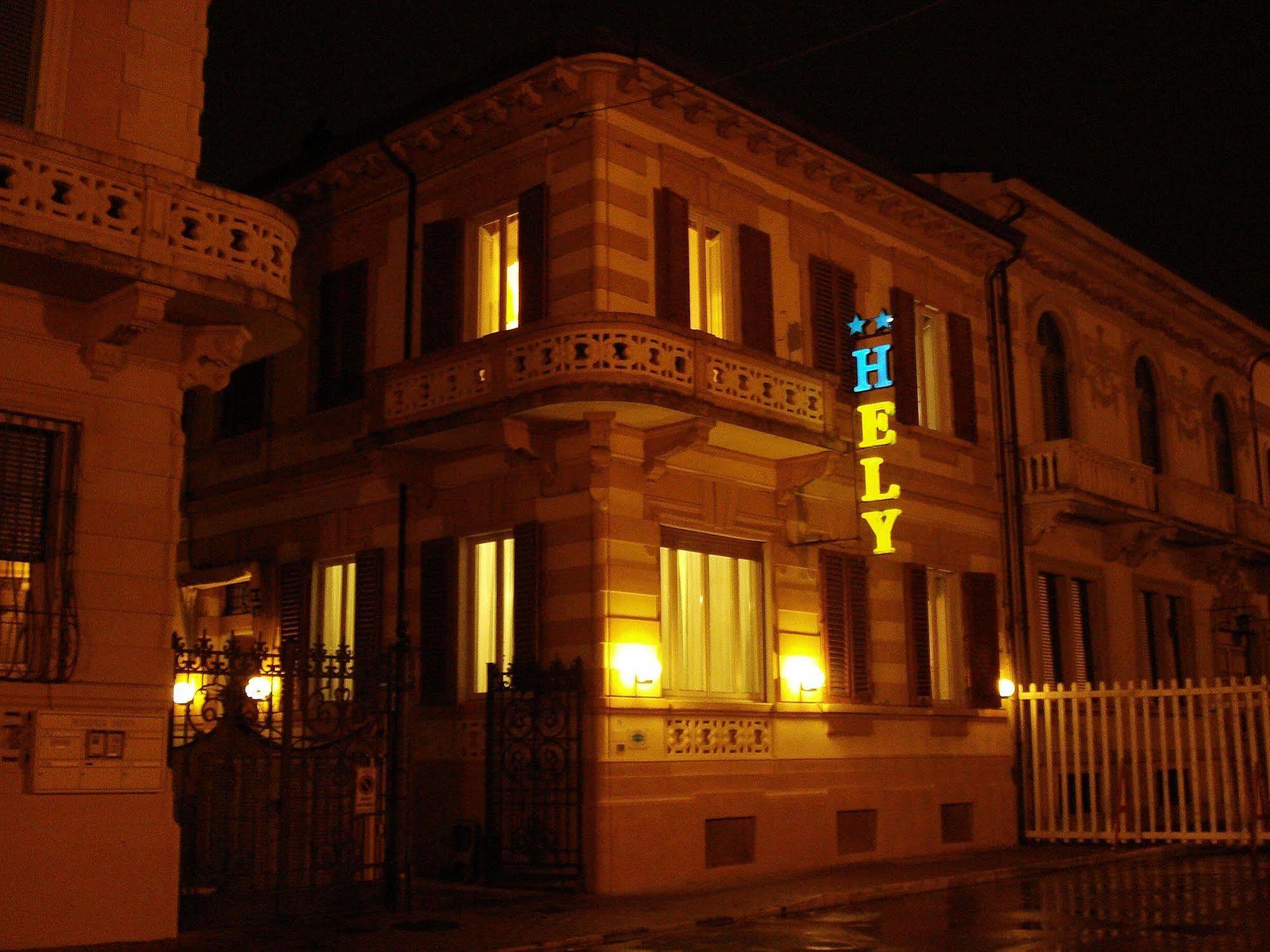 Hotel Ely Виареджо Экстерьер фото